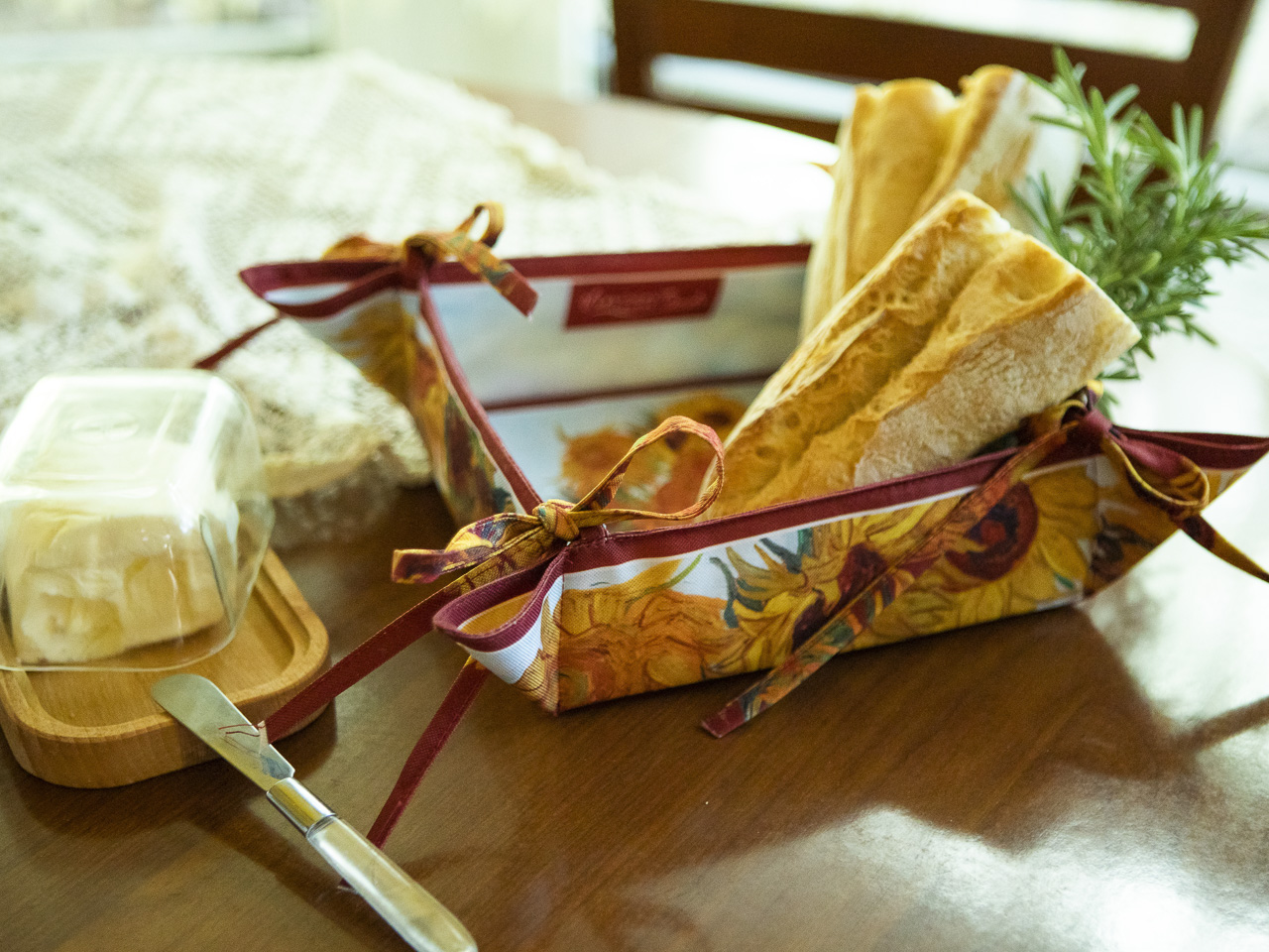 79e3fe2e66b54647191287d89e02dcc3